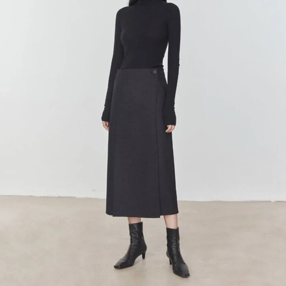 CHICJOC High-End 100% Wool Midi Wrap Skirt w/ Silk Waistband – Size 38 in grey